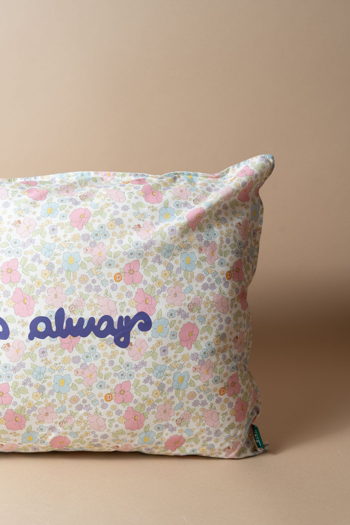 Flowers always cushion 60x40cm