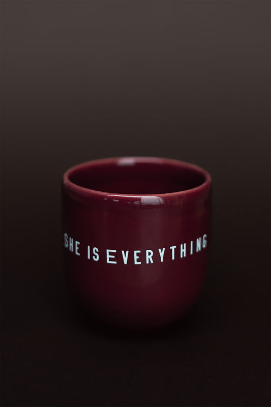 Sisi mug, She is everything
