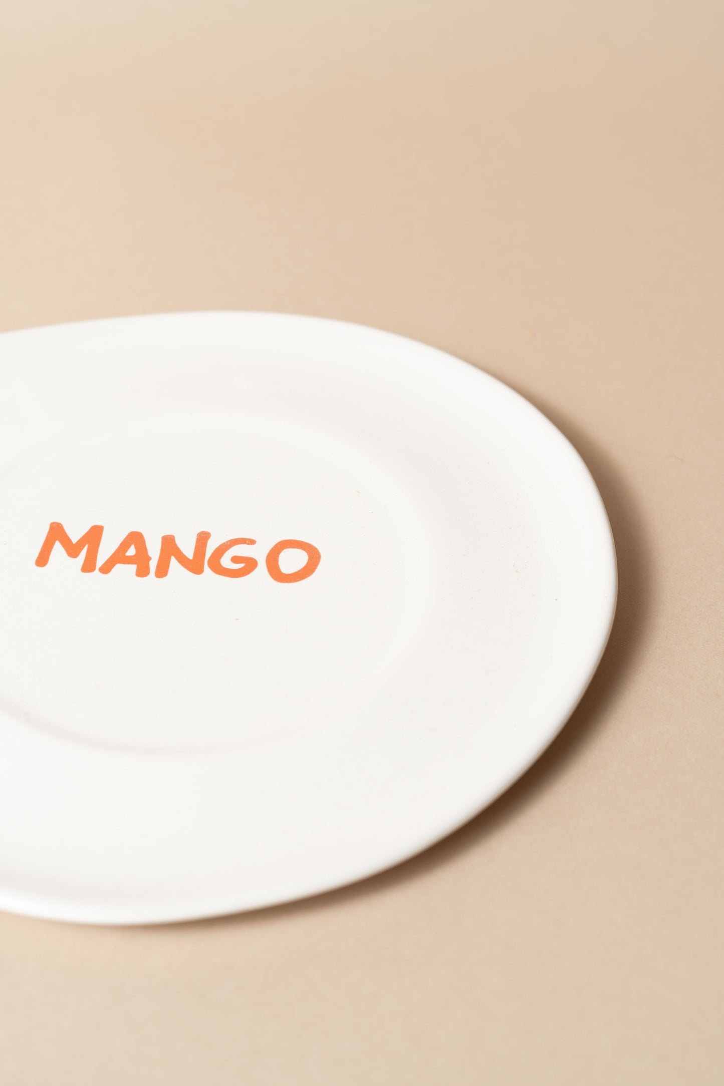 Sisi plate, Mango