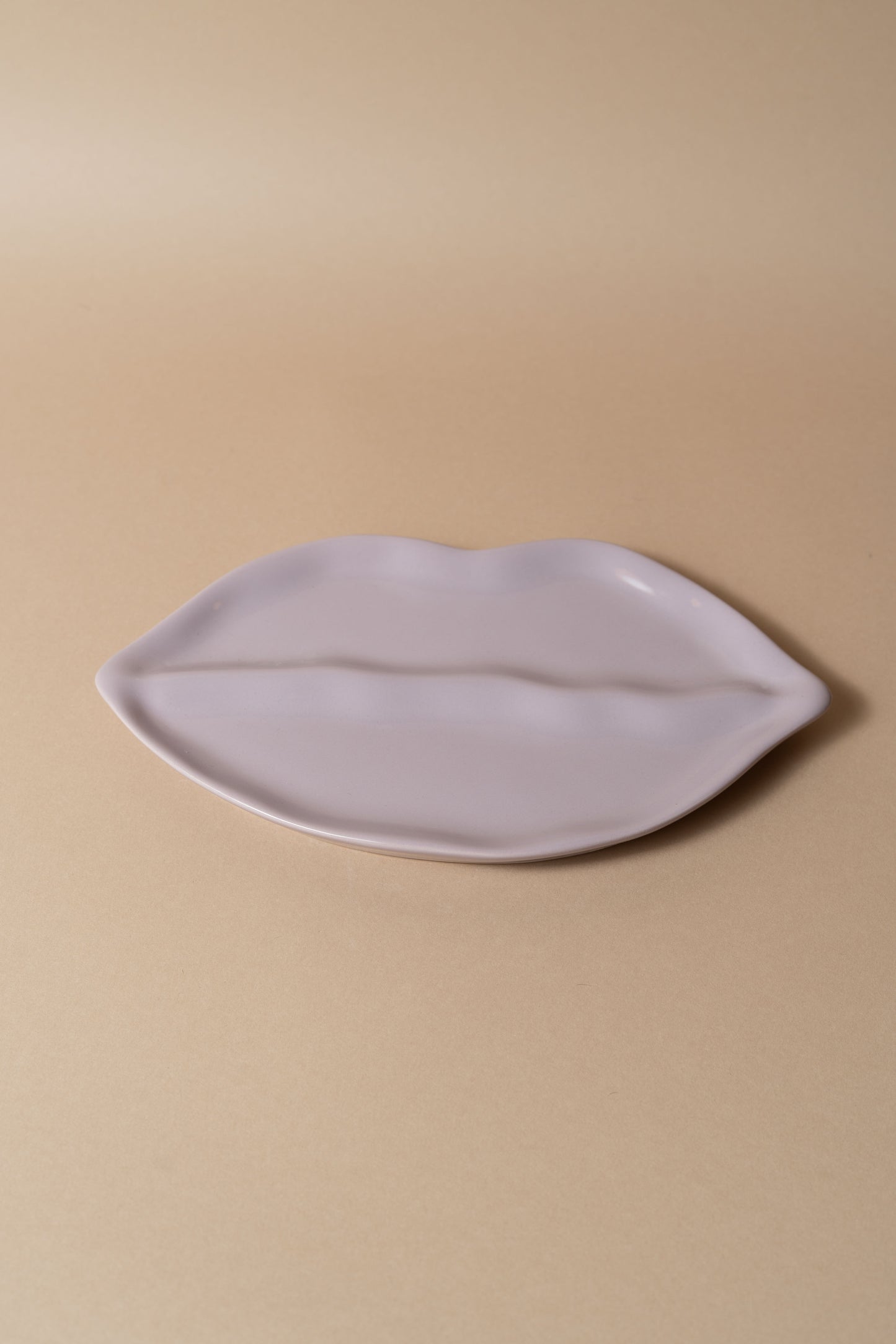 Sisi plate, Lip Lilac