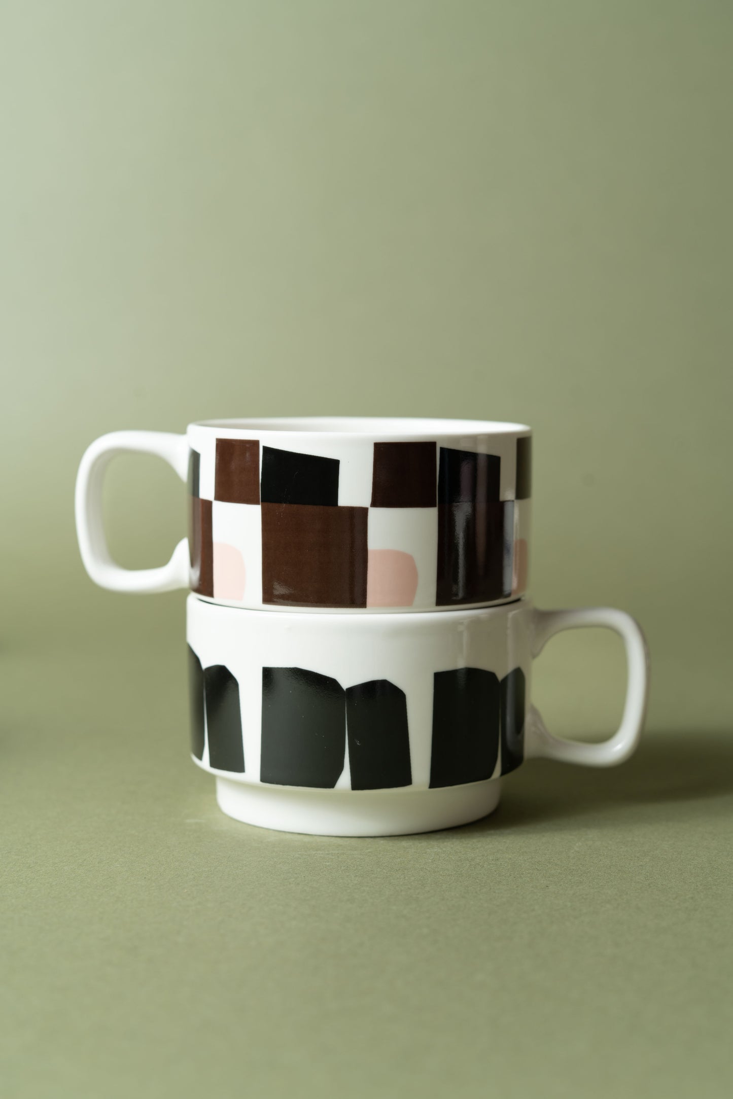 Sisi cup, brown mix graphic