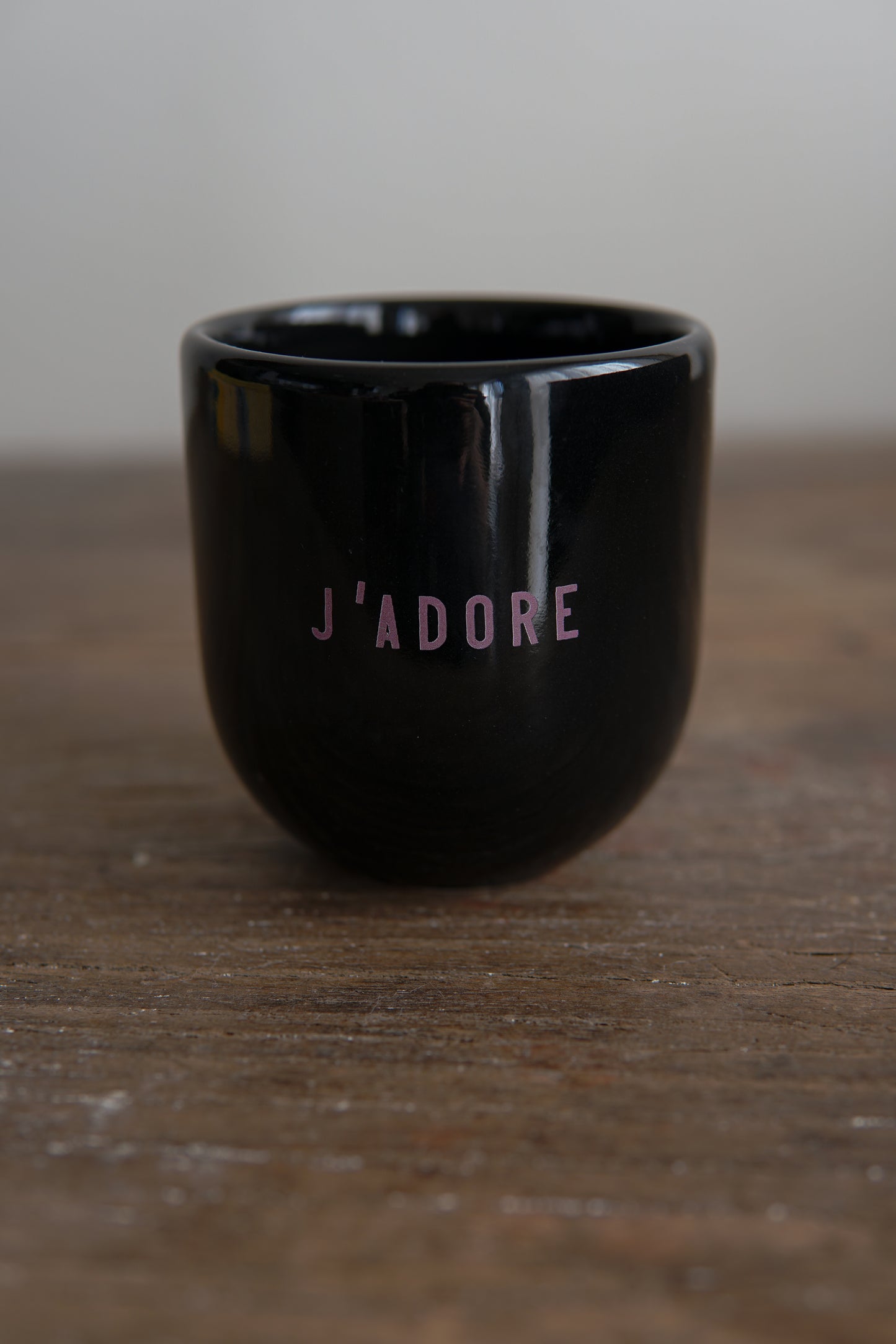 Sisi mug, J'adore black