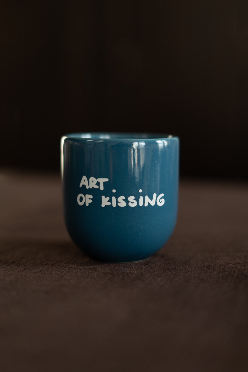 Sisi mug, Art of kissing